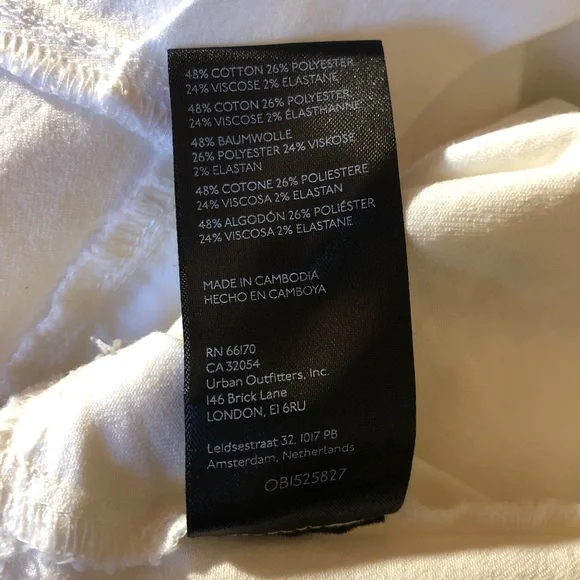 Urban Outfitters White Strapless Dress Ruffle Hem Size Medium - Picture 4 of 5